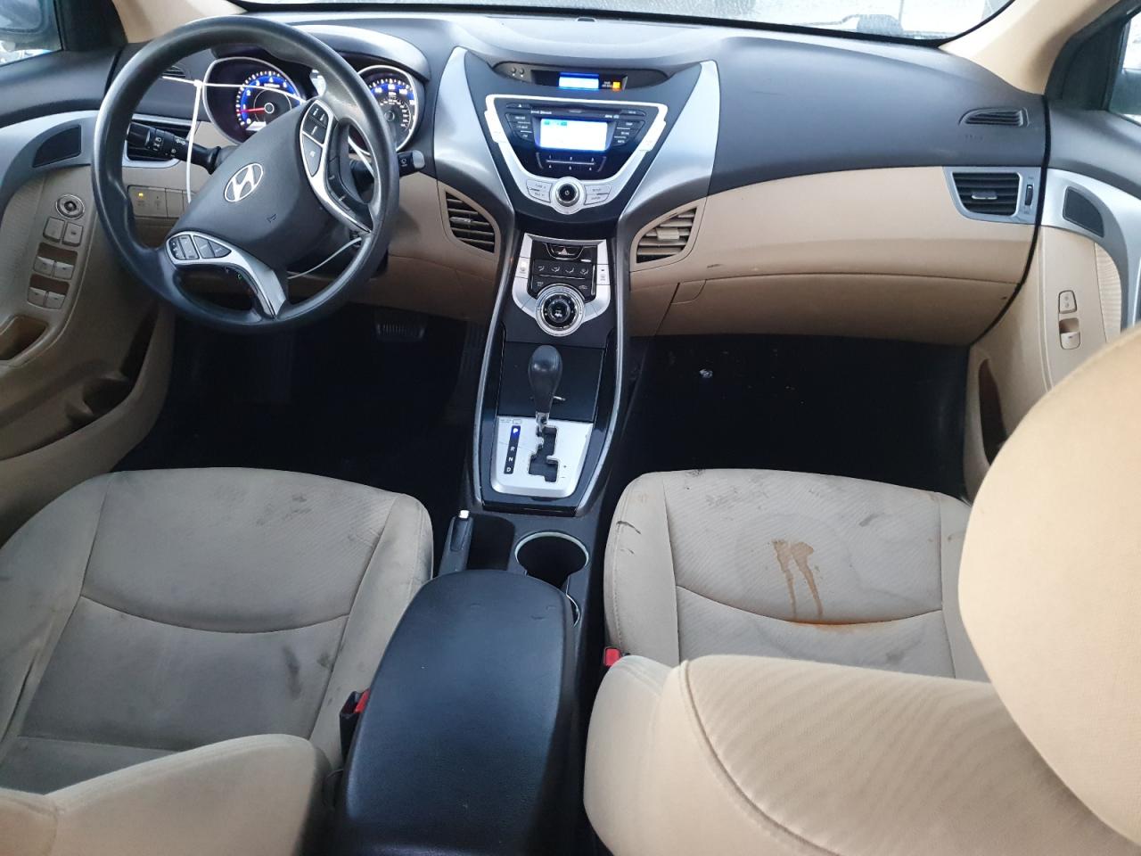 HYUNDAI ELANTRA GLS