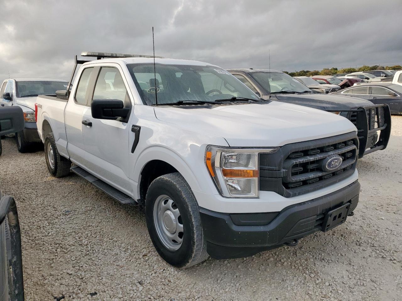 FORD F-150 SUPER CAB