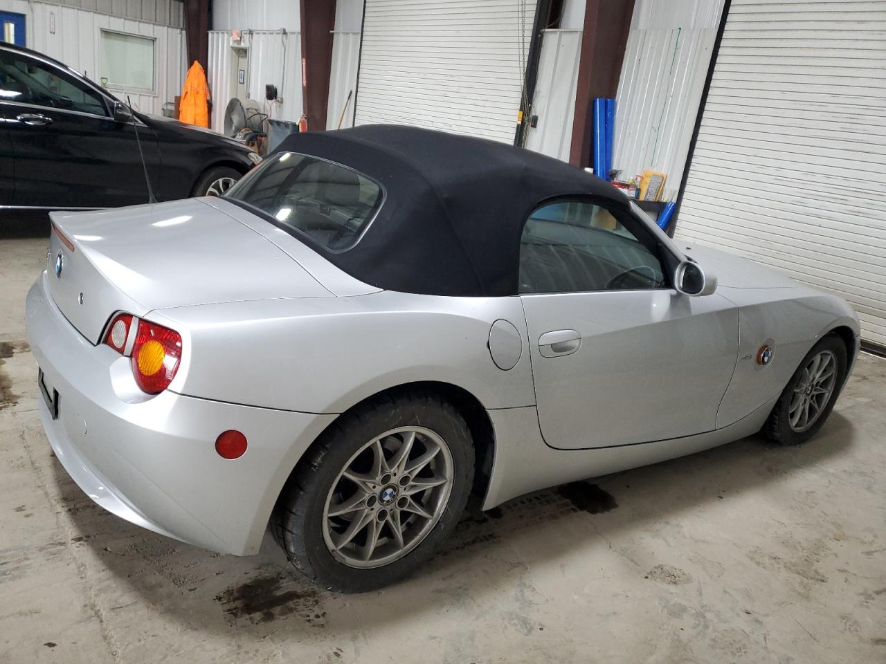 Lot #3301986506 2003 BMW Z4 2.5