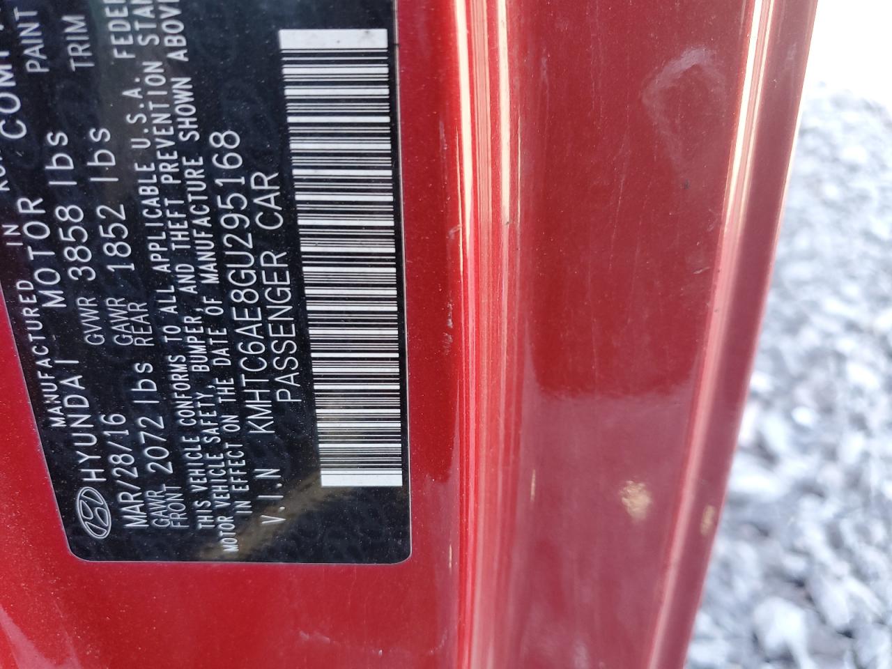 HYUNDAI VELOSTER TURBO