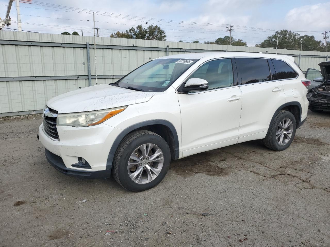 TOYOTA HIGHLANDER LE