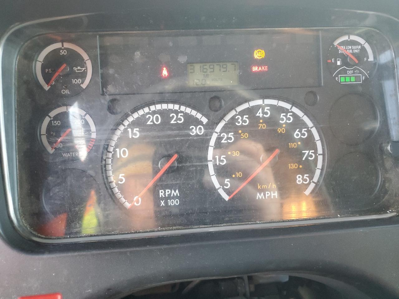 Lot #3291492918 2015 FREIGHTLINER M2