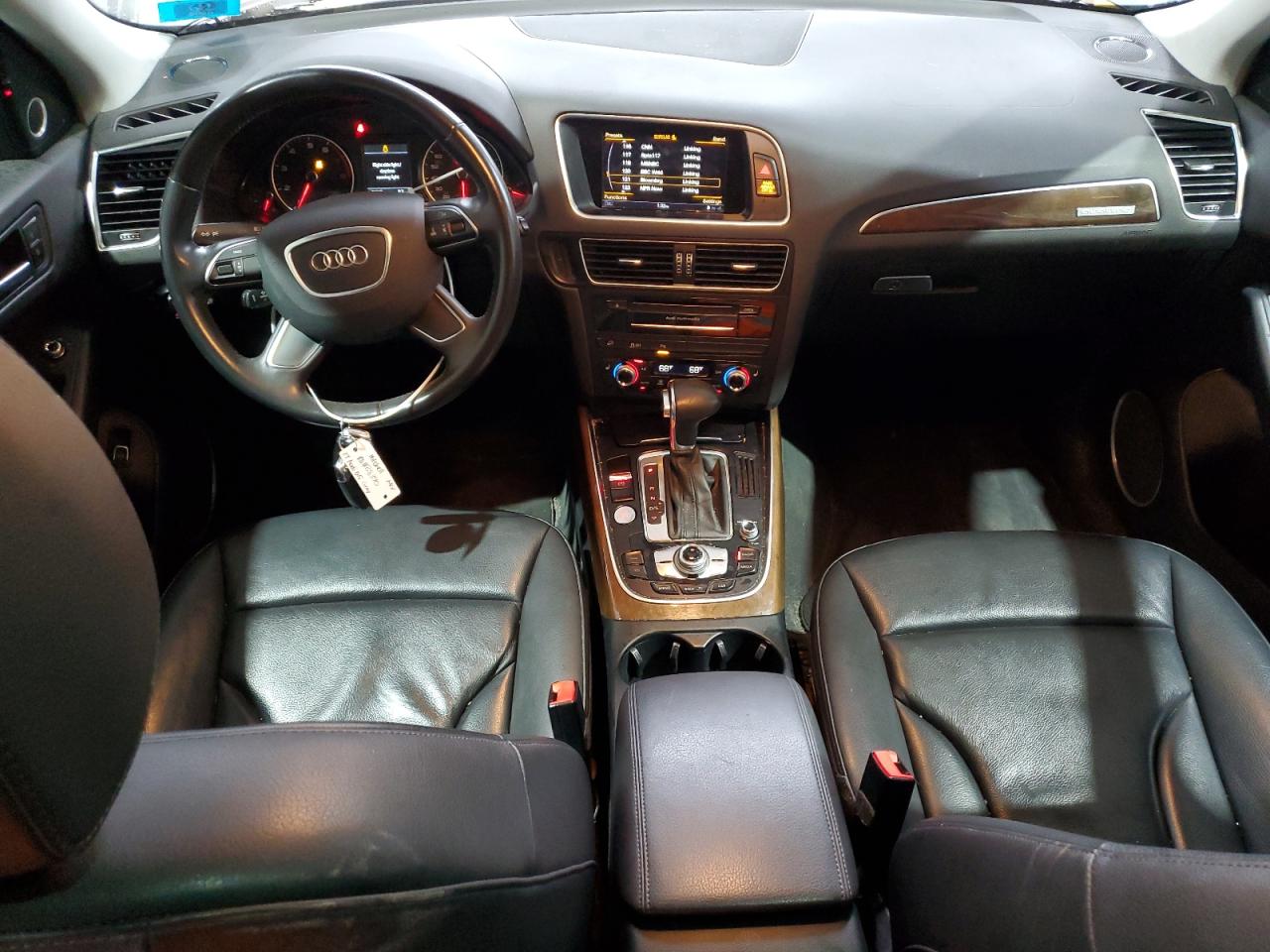 AUDI Q5 PREMIUM PLUS