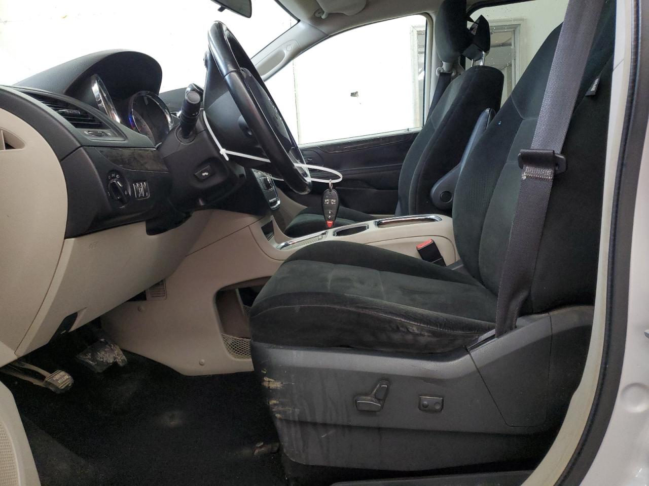 DODGE GRAND CARAVAN CREW