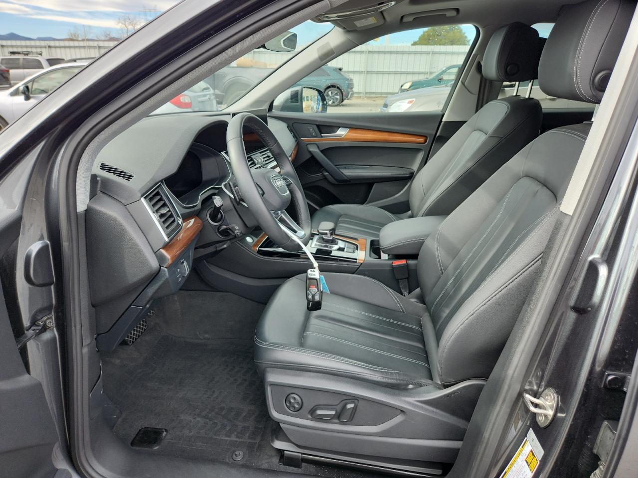 AUDI Q5 PREMIUM PLUS 45