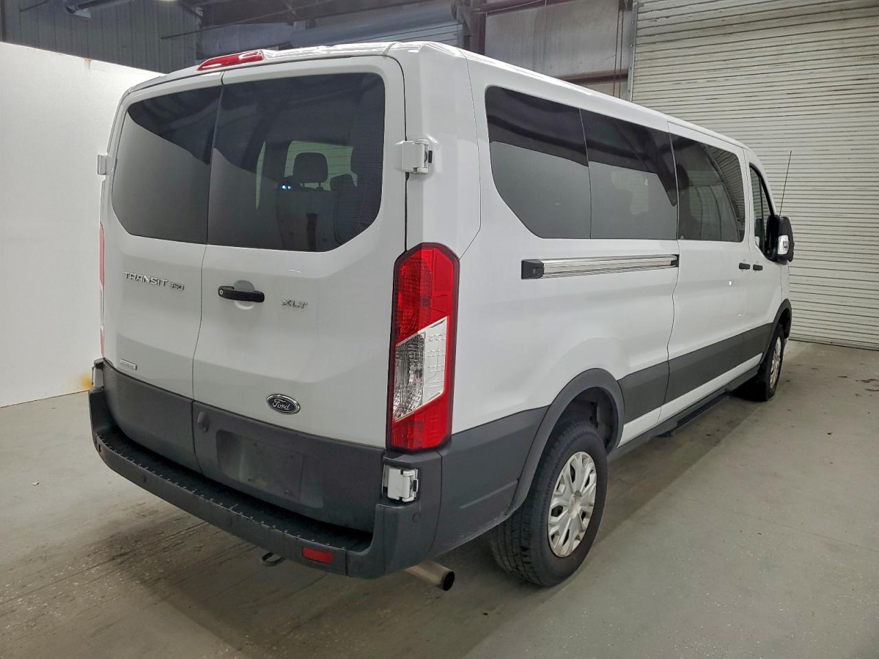 Lot #3315617774 2023 FORD TRANSIT T-