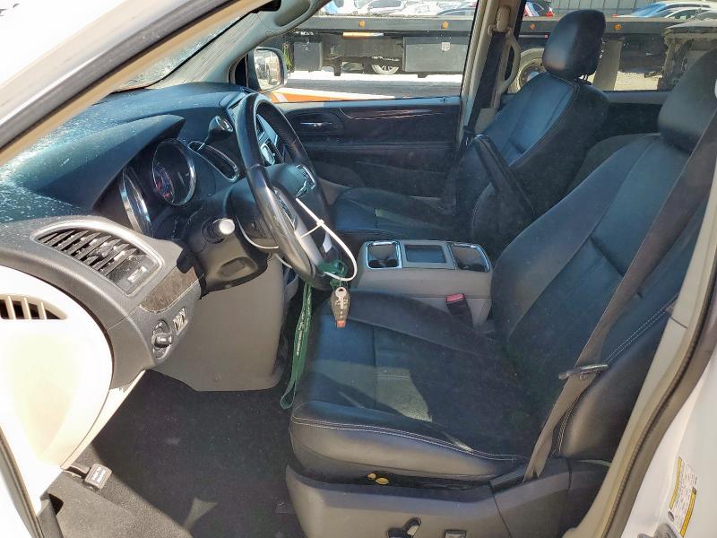 2016 CHRYSLER TOWN & COU #3290422790