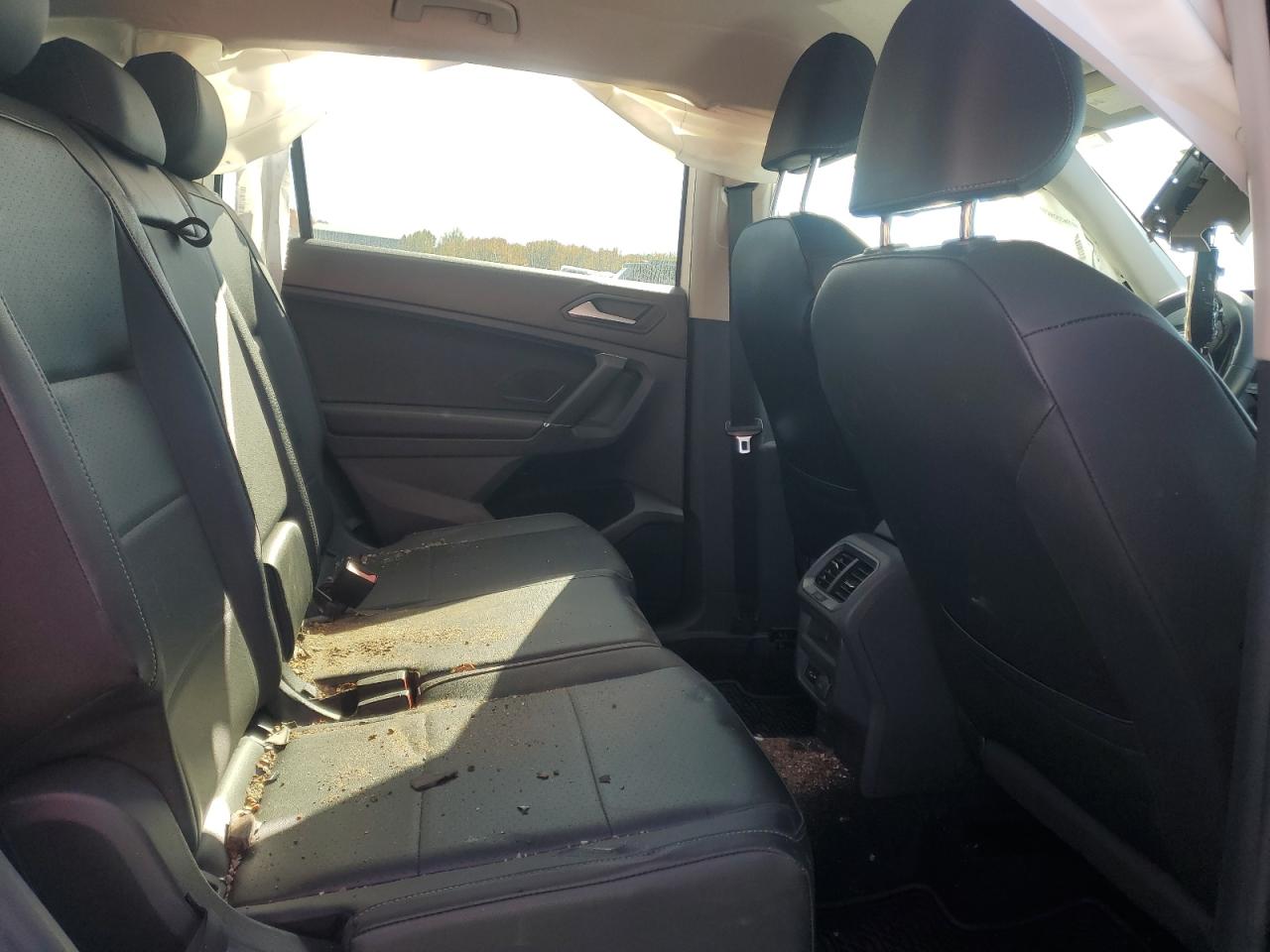 VOLKSWAGEN TIGUAN SE