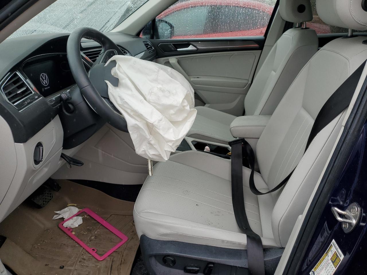 VOLKSWAGEN TIGUAN SE