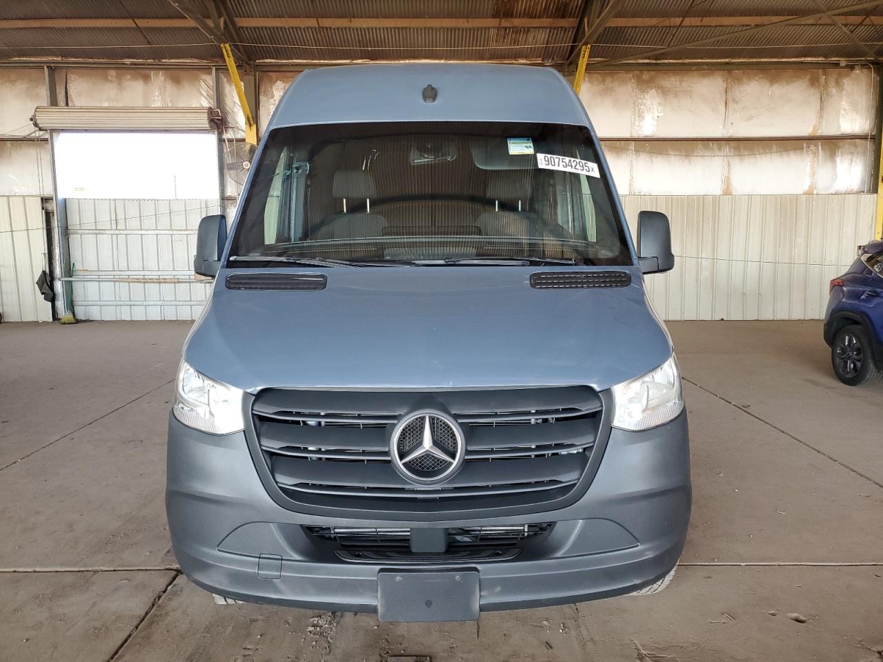 MERCEDES-BENZ SPRINTER 2500/3500