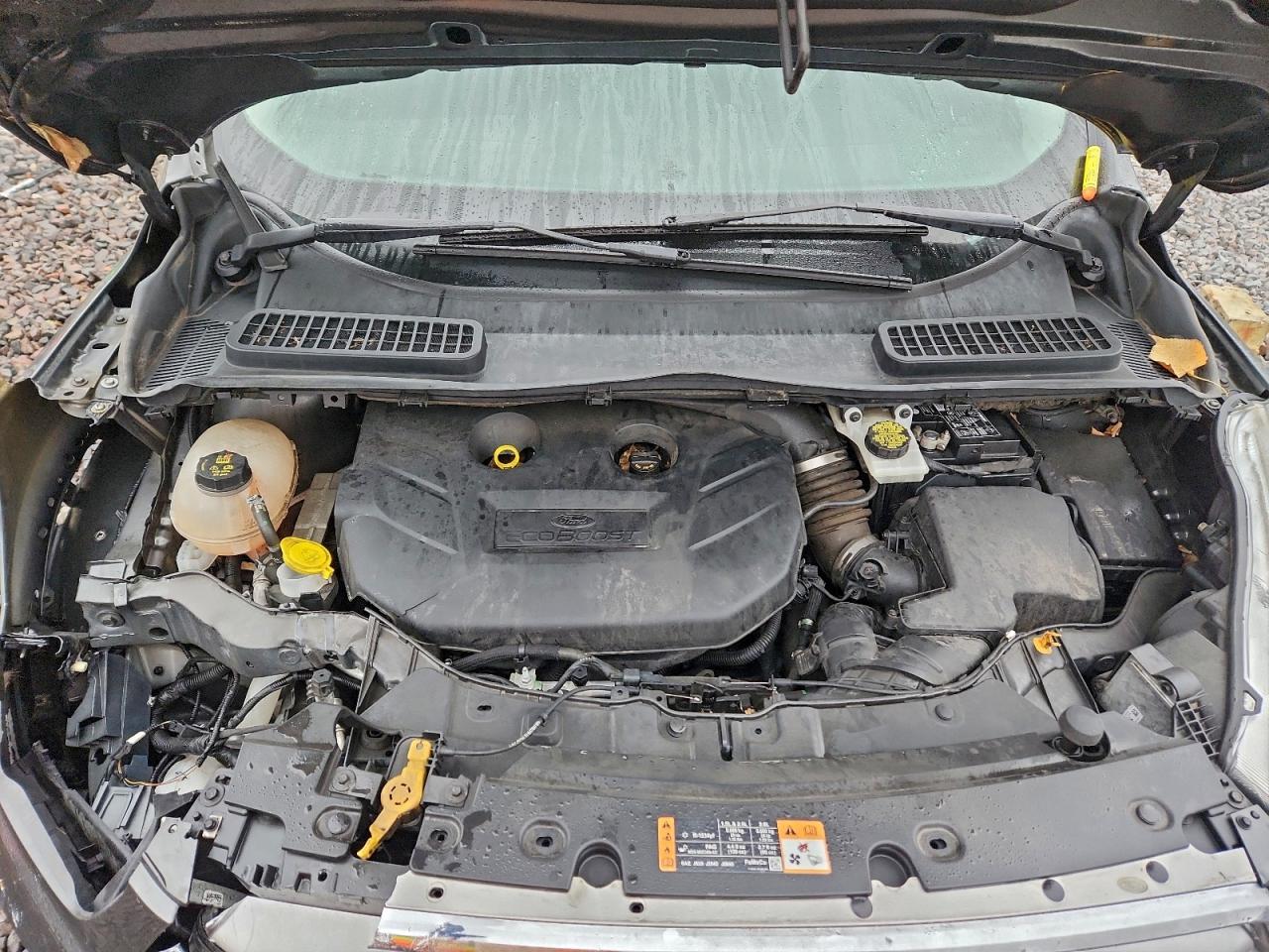 FORD ESCAPE TITANIUM