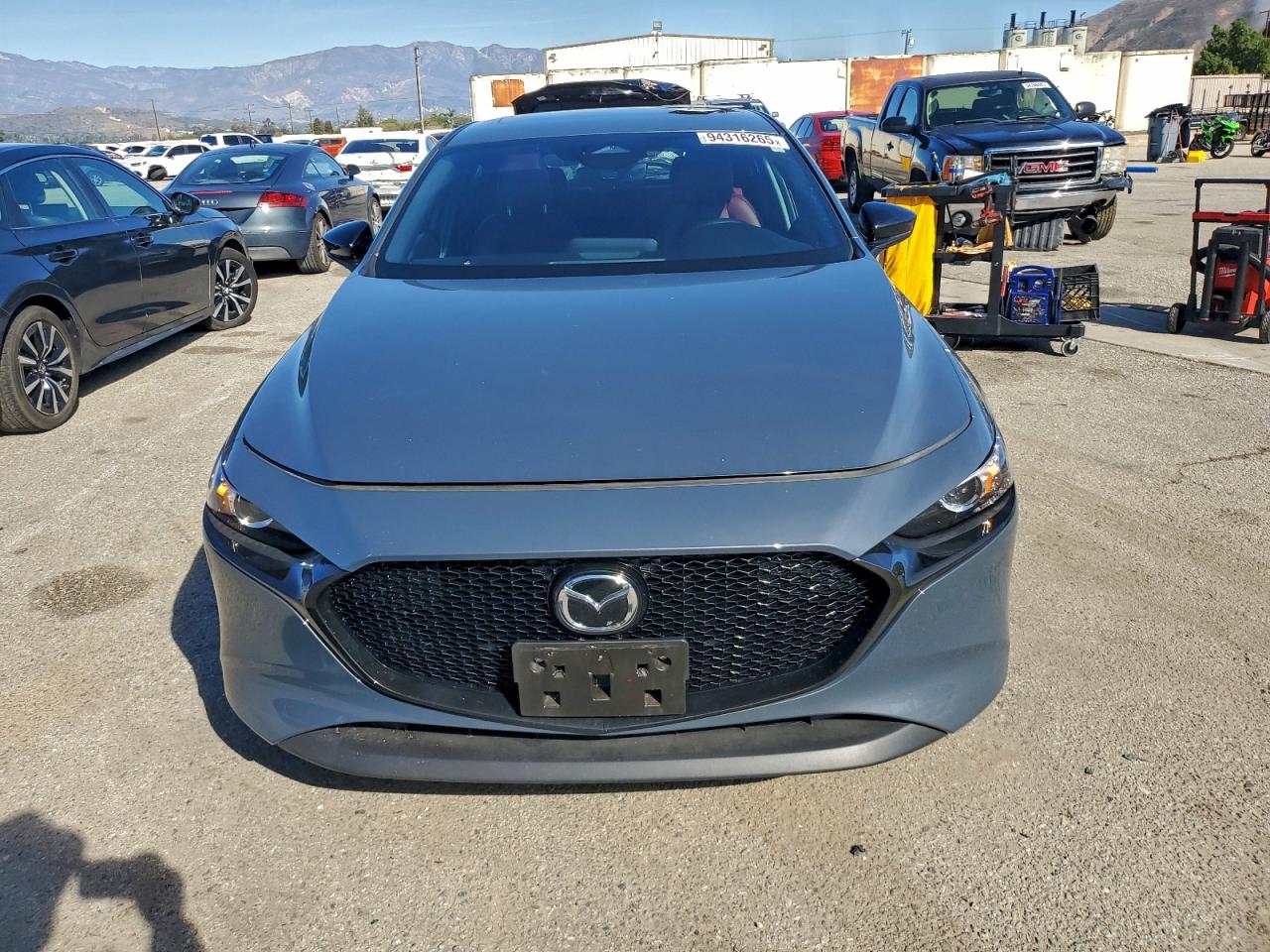 MAZDA 3 PREFERRED