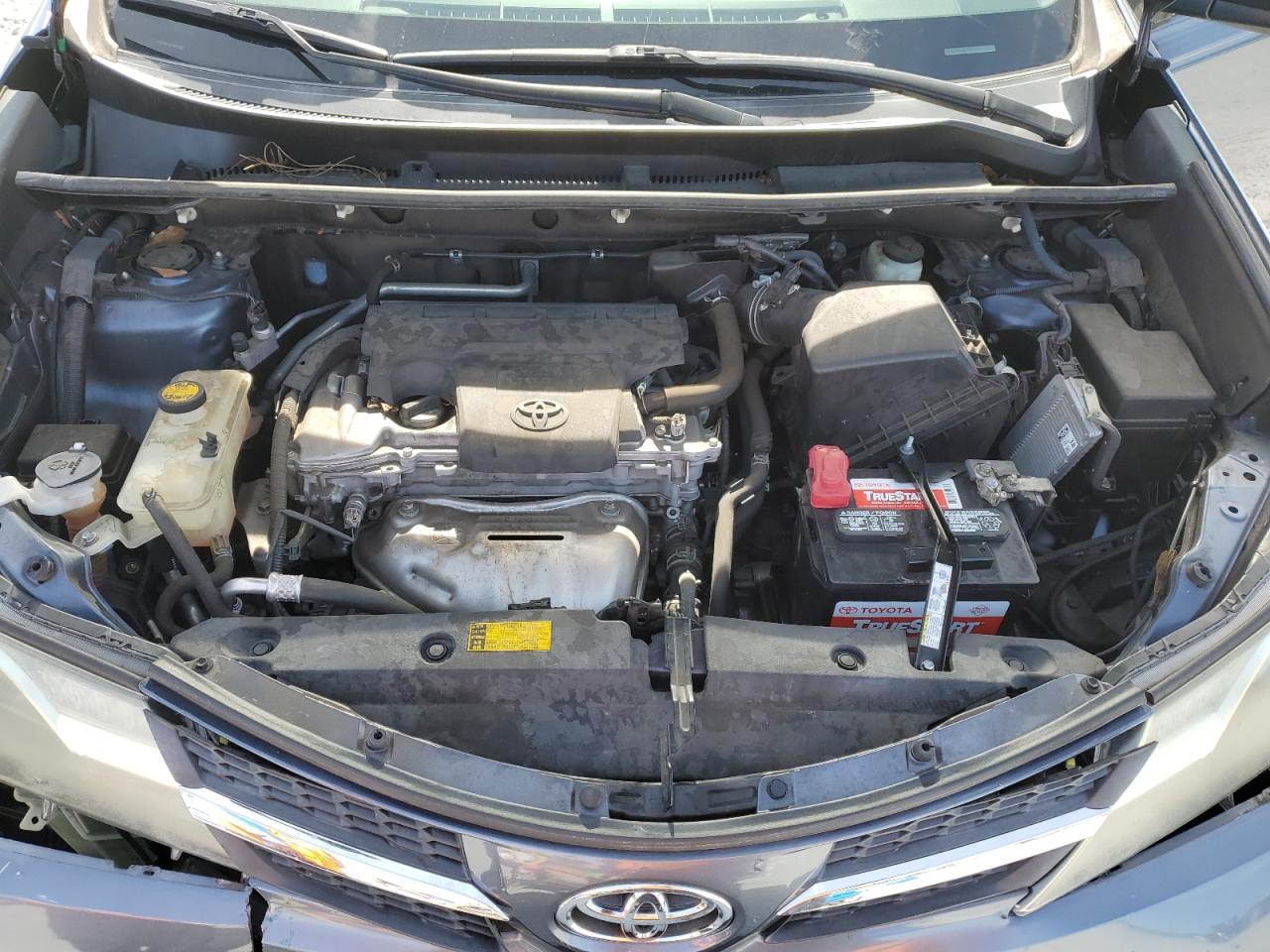 TOYOTA RAV4 LE