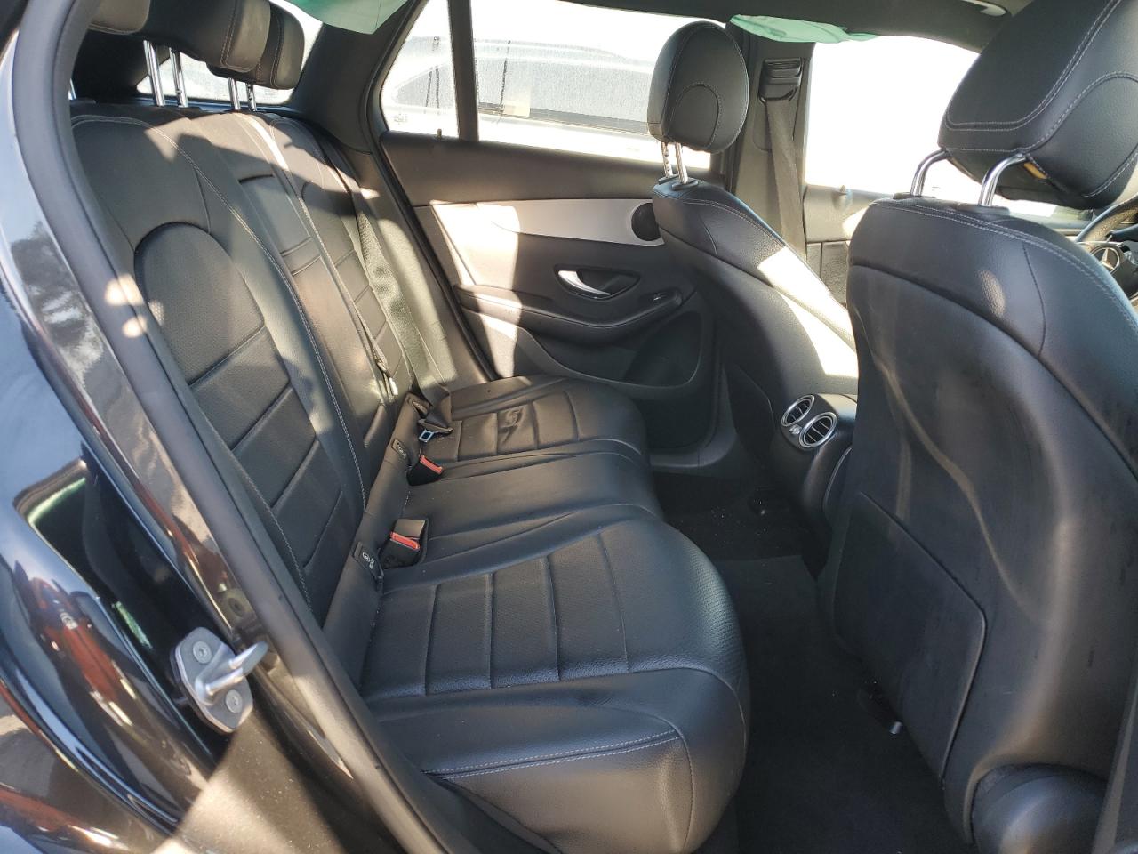 MERCEDES-BENZ GLC-CLASS 300