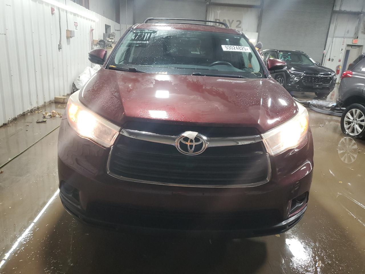 TOYOTA HIGHLANDER LE