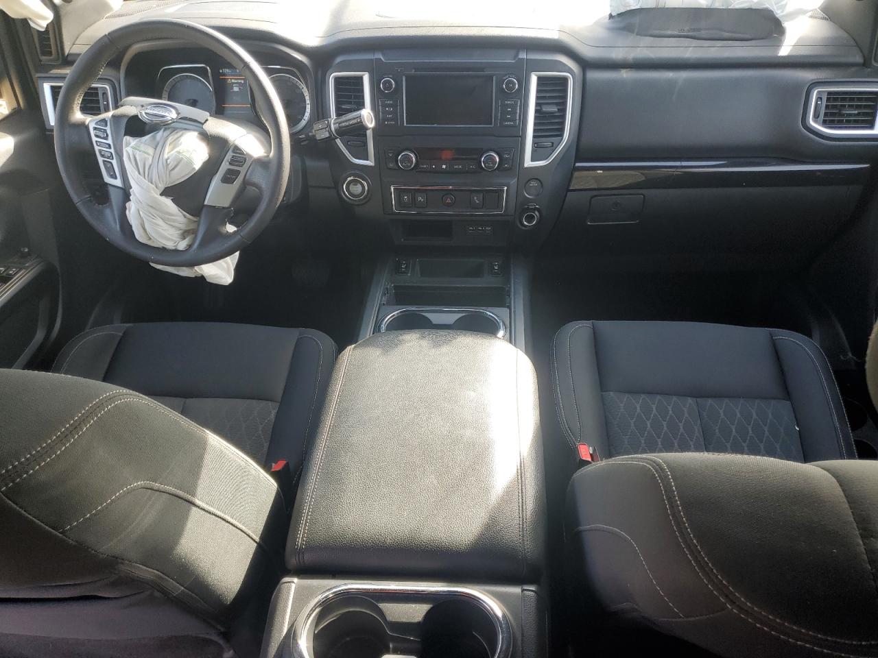 NISSAN TITAN PLATINUM RESERVE