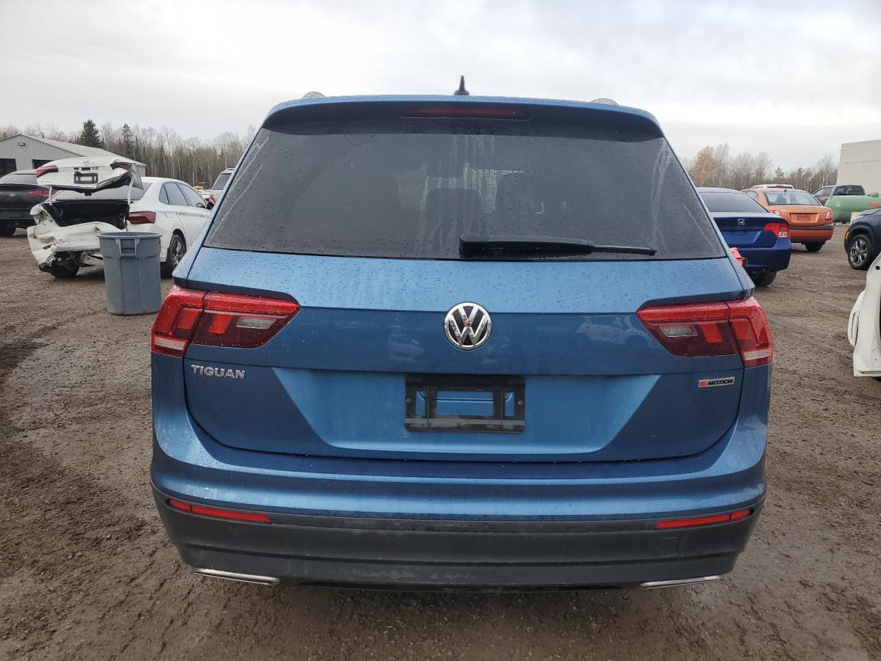 VOLKSWAGEN TIGUAN SE