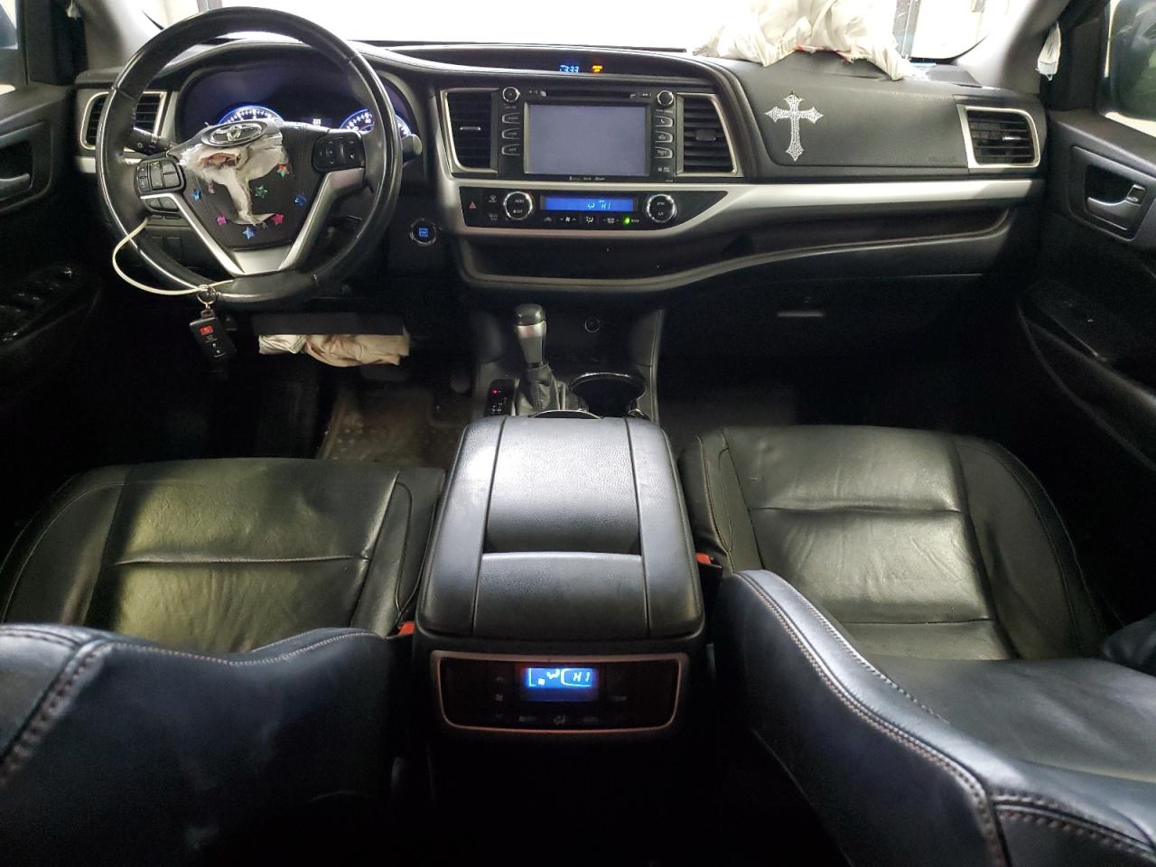 TOYOTA HIGHLANDER XLE