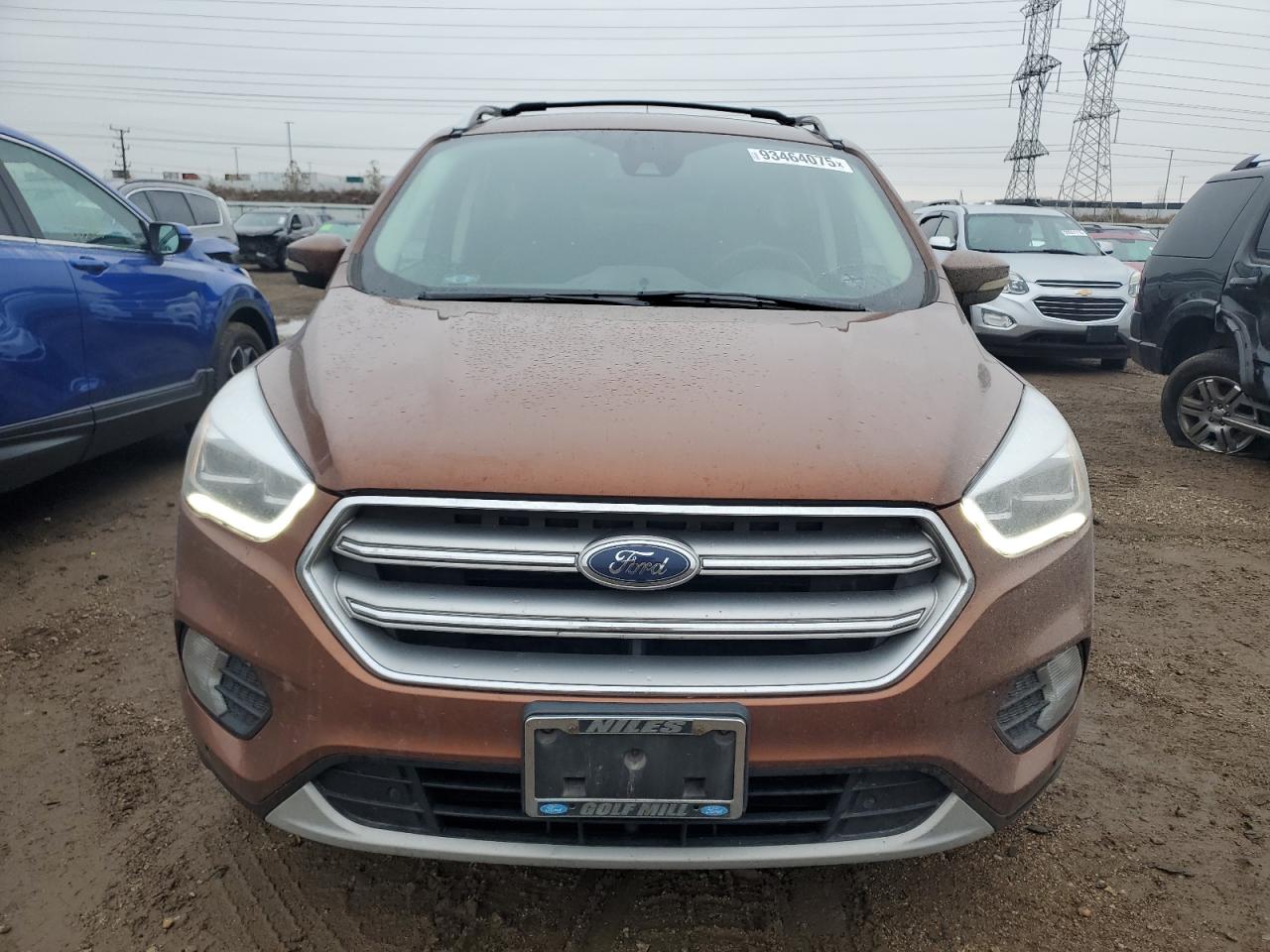 FORD ESCAPE TITANIUM