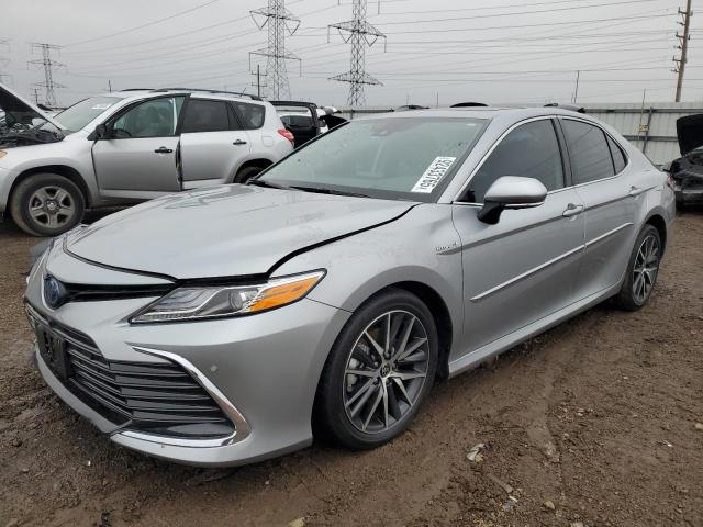 Global Auto Auctions: 2021 TOYOTA CAMRY XLE