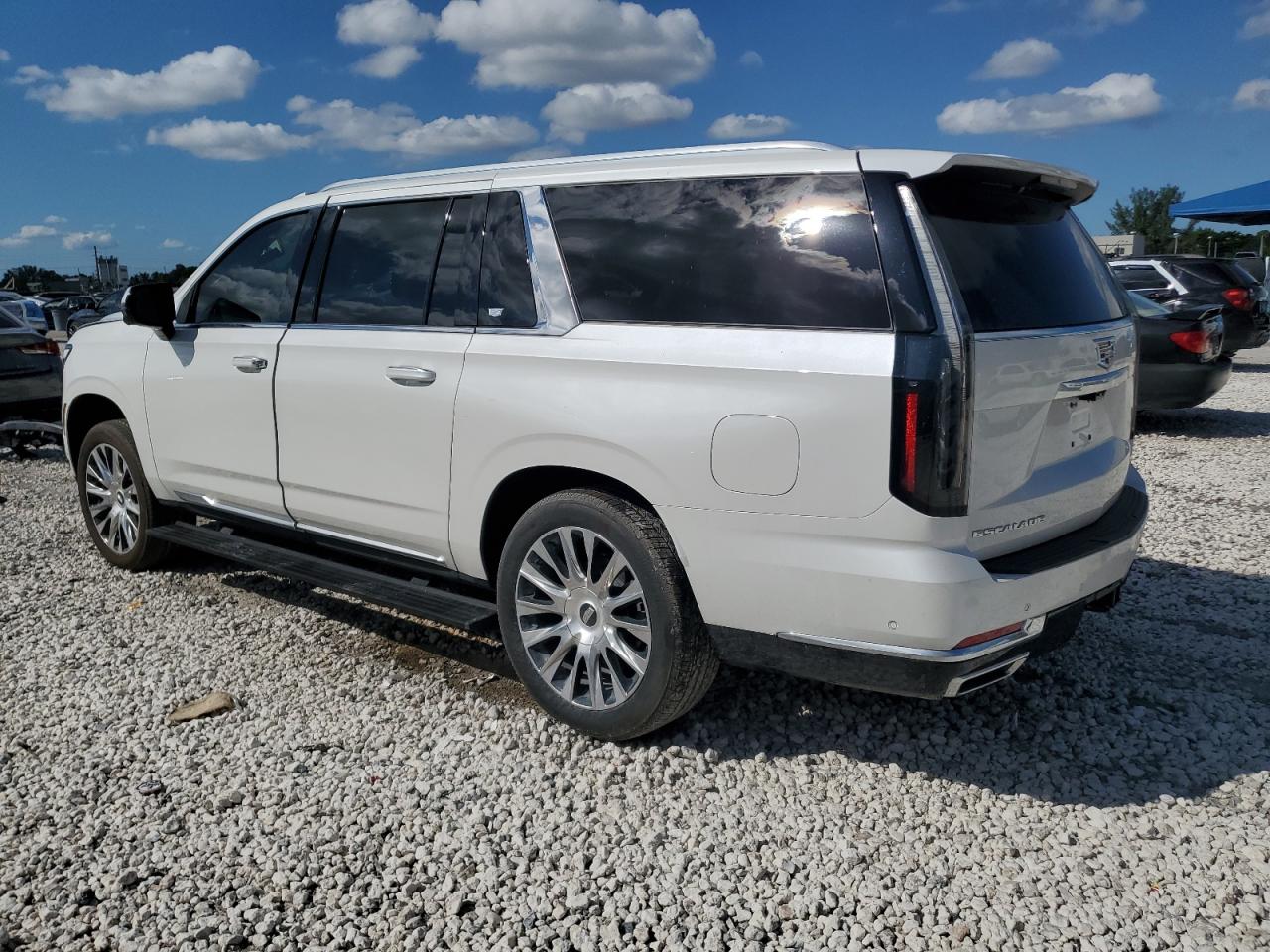 CADILLAC ESCALADE ESV PREMIUM LUXURY PLATINUM