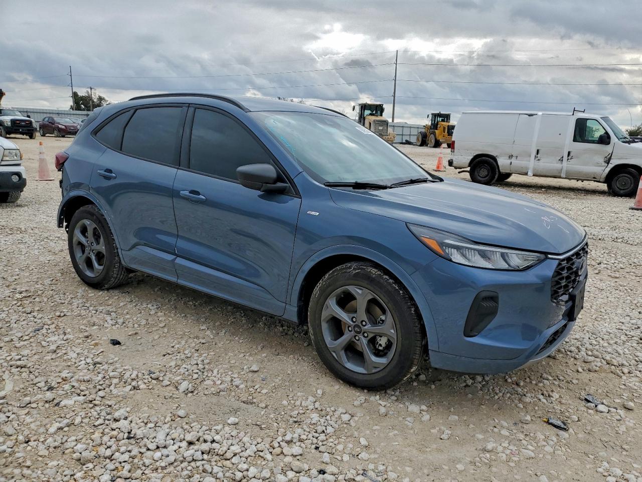 FORD ESCAPE ST LINE
