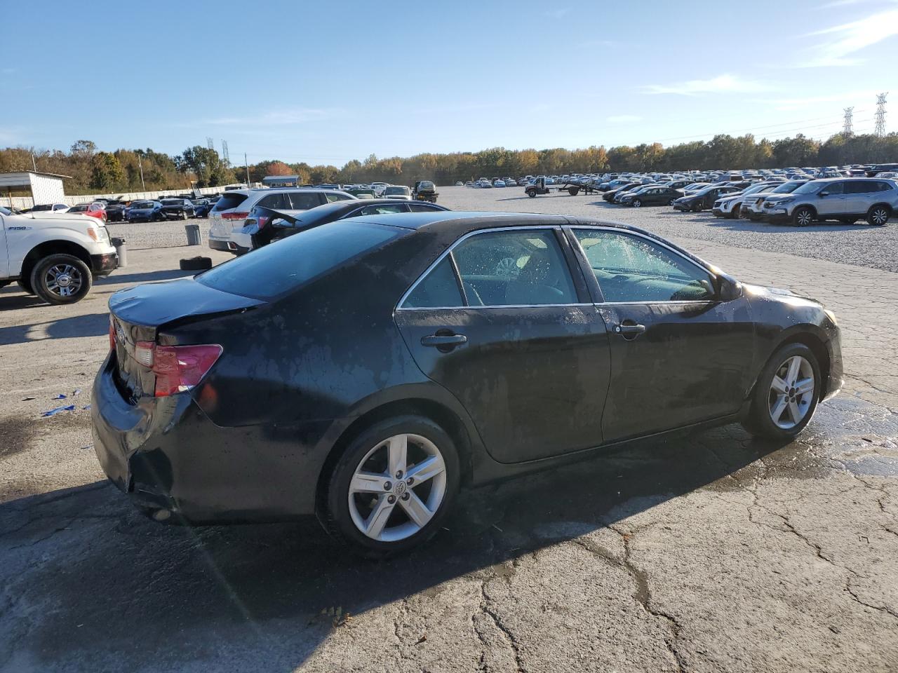 TOYOTA CAMRY L