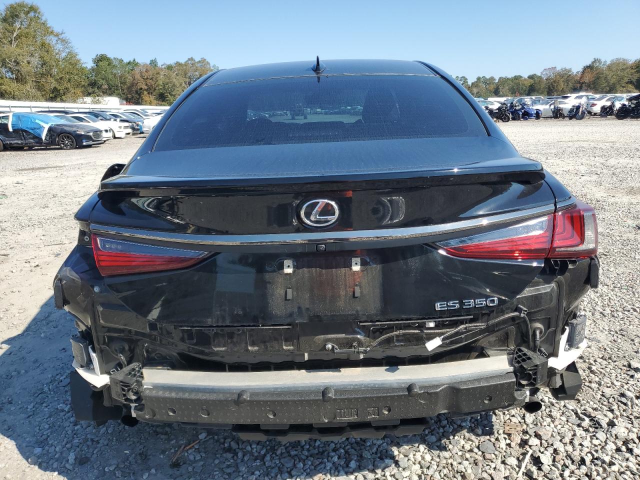 LEXUS ES 350 F SPORT HANDLING