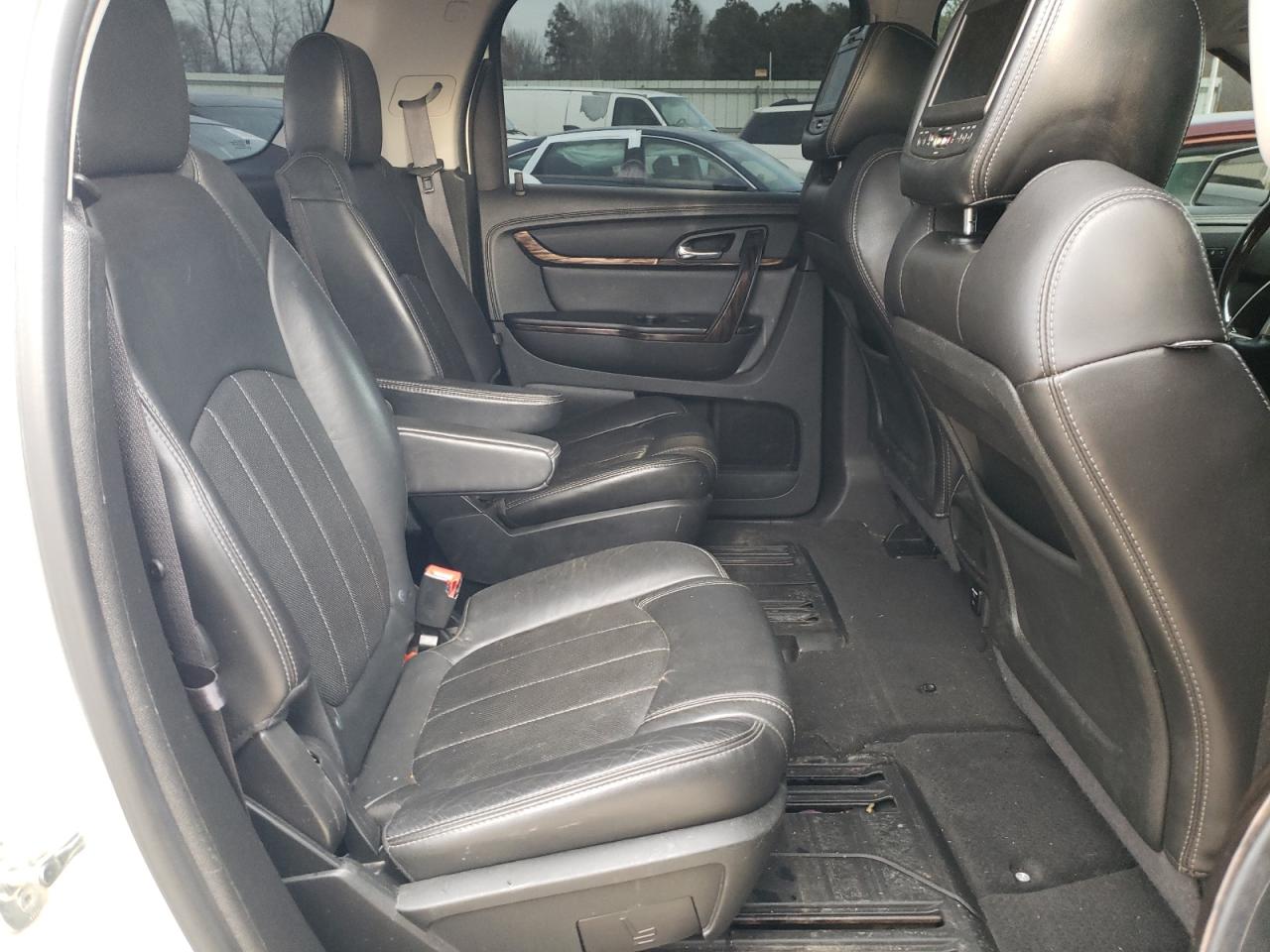 Lot #3301792335 2014 GMC ACADIA DEN