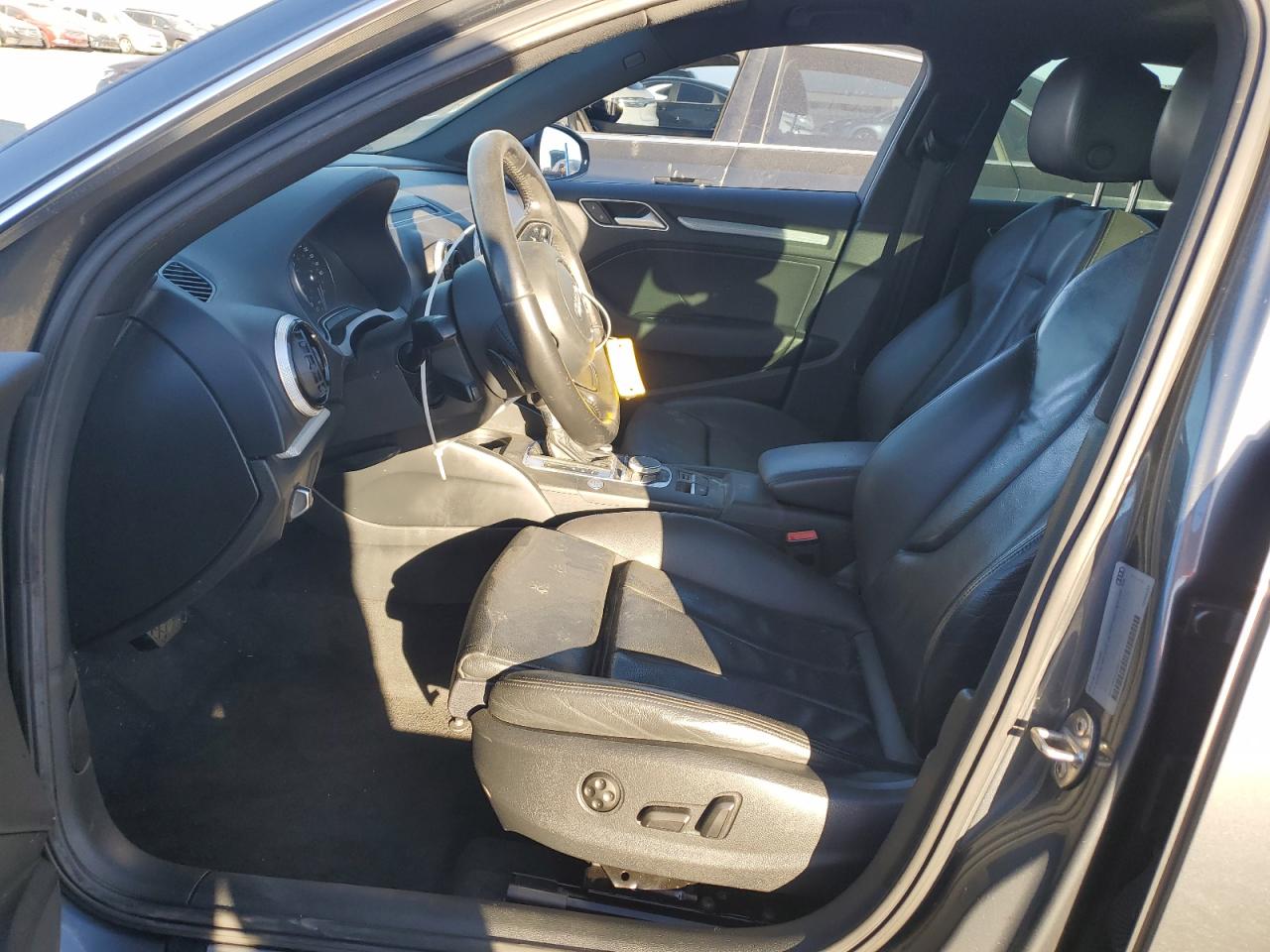 AUDI A3 E-TRON PREMIUM PLUS