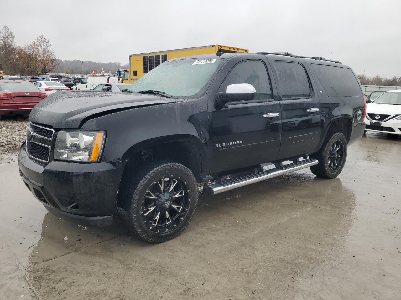 CHEVROLET SUBURBAN K2500 LT