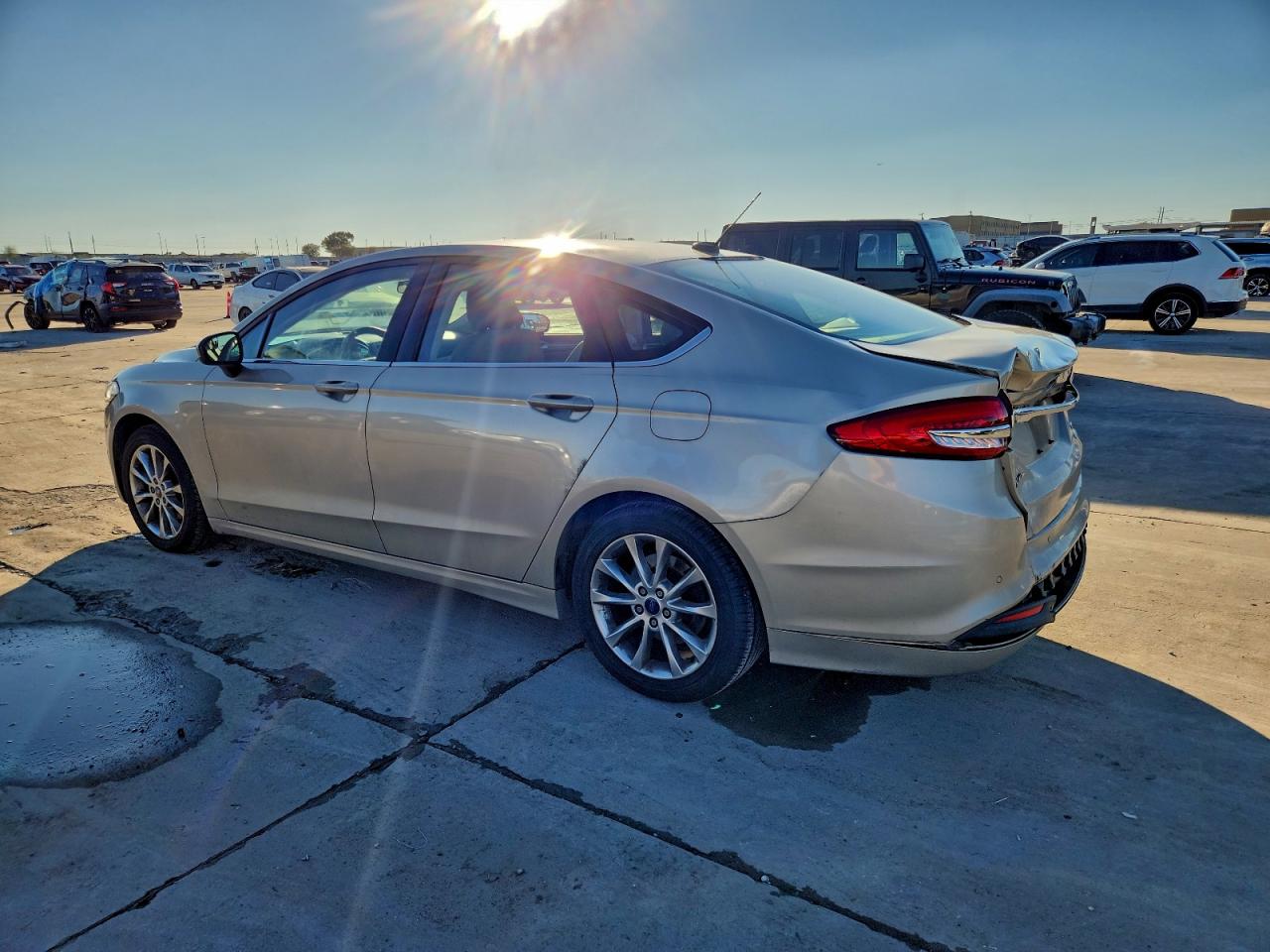 FORD FUSION SE