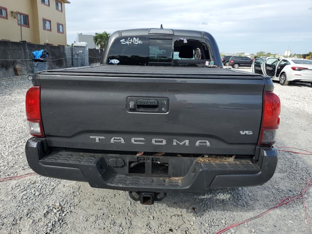 TOYOTA TACOMA DOUBLE CAB