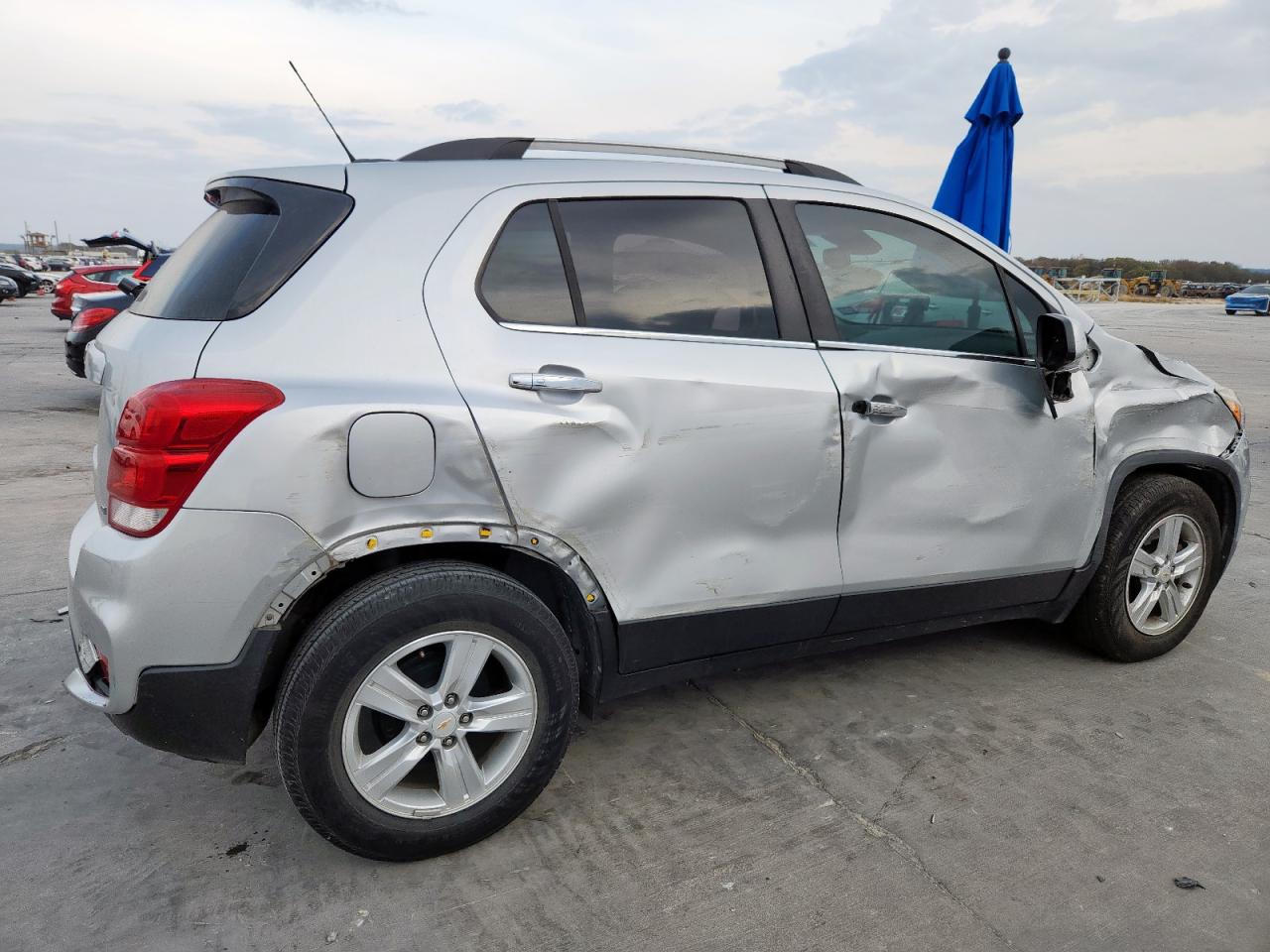 Lot #3317852905 2018 CHEVROLET TRAX 1LT