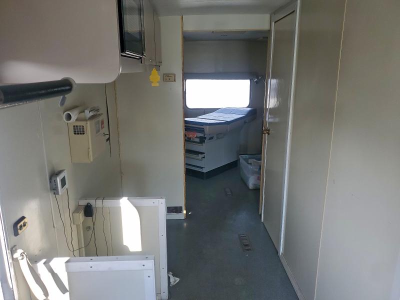 1997 CHEVROLET P30 #3302668001