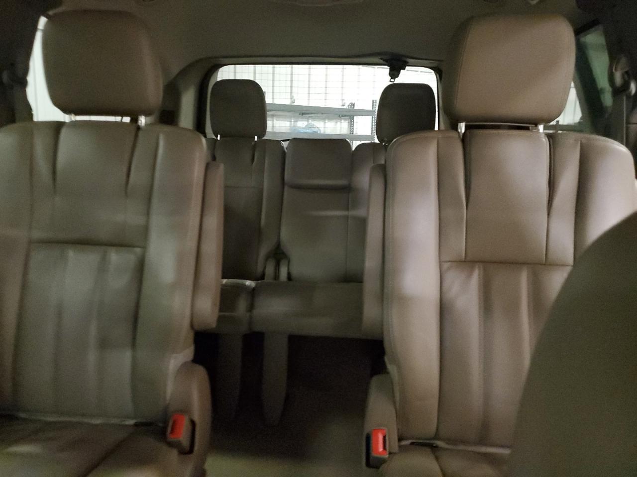 CHRYSLER TOWN & COUNTRY TOURING