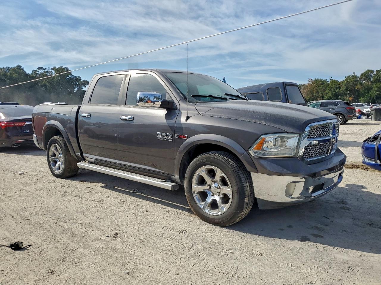 RAM 1500 LARAMIE