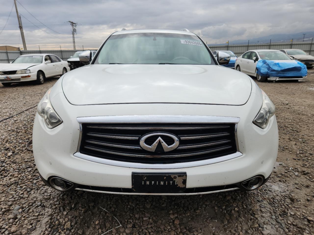 INFINITI FX35