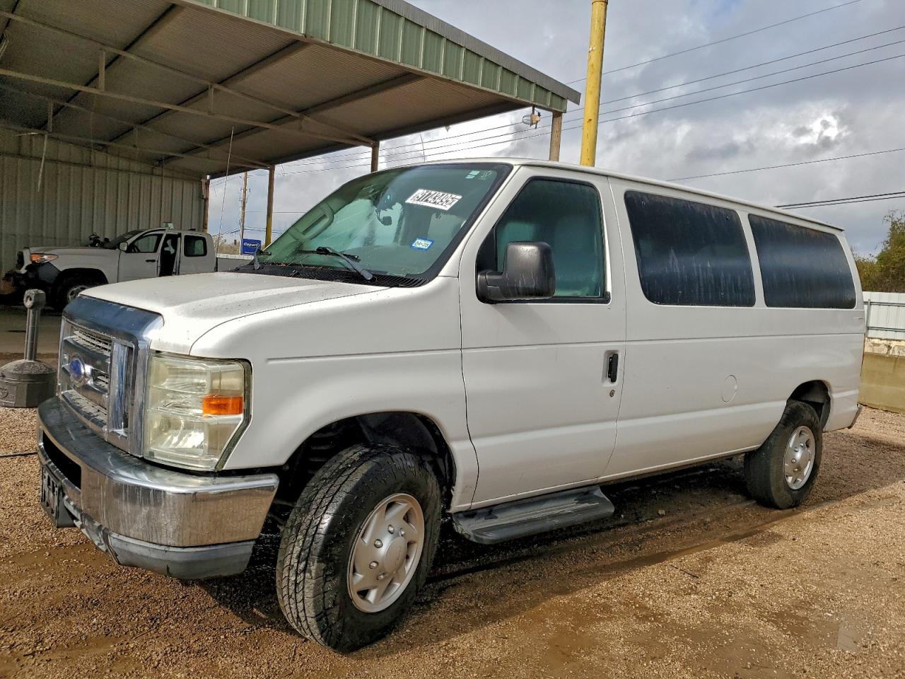 FORD ECONOLINE E350 SUPER DUTY WAGON