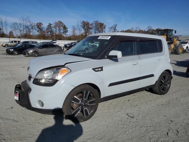 KIA SOUL +
