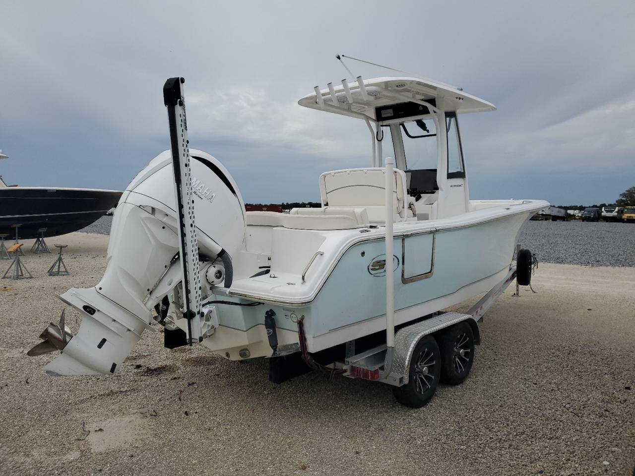 Lot #3281516704 2024 SEA HUNT ULTRA 239 SE