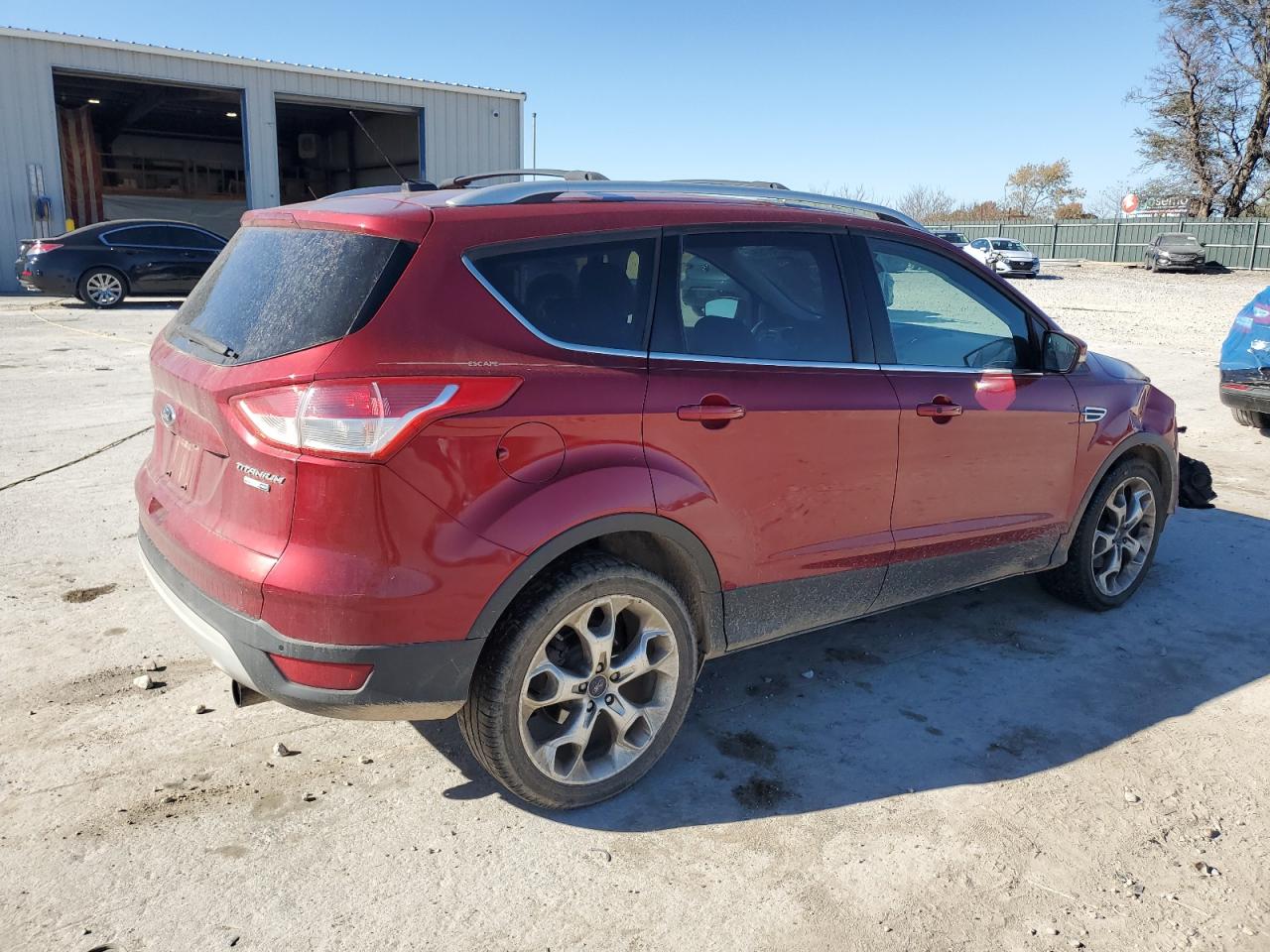 FORD ESCAPE TITANIUM