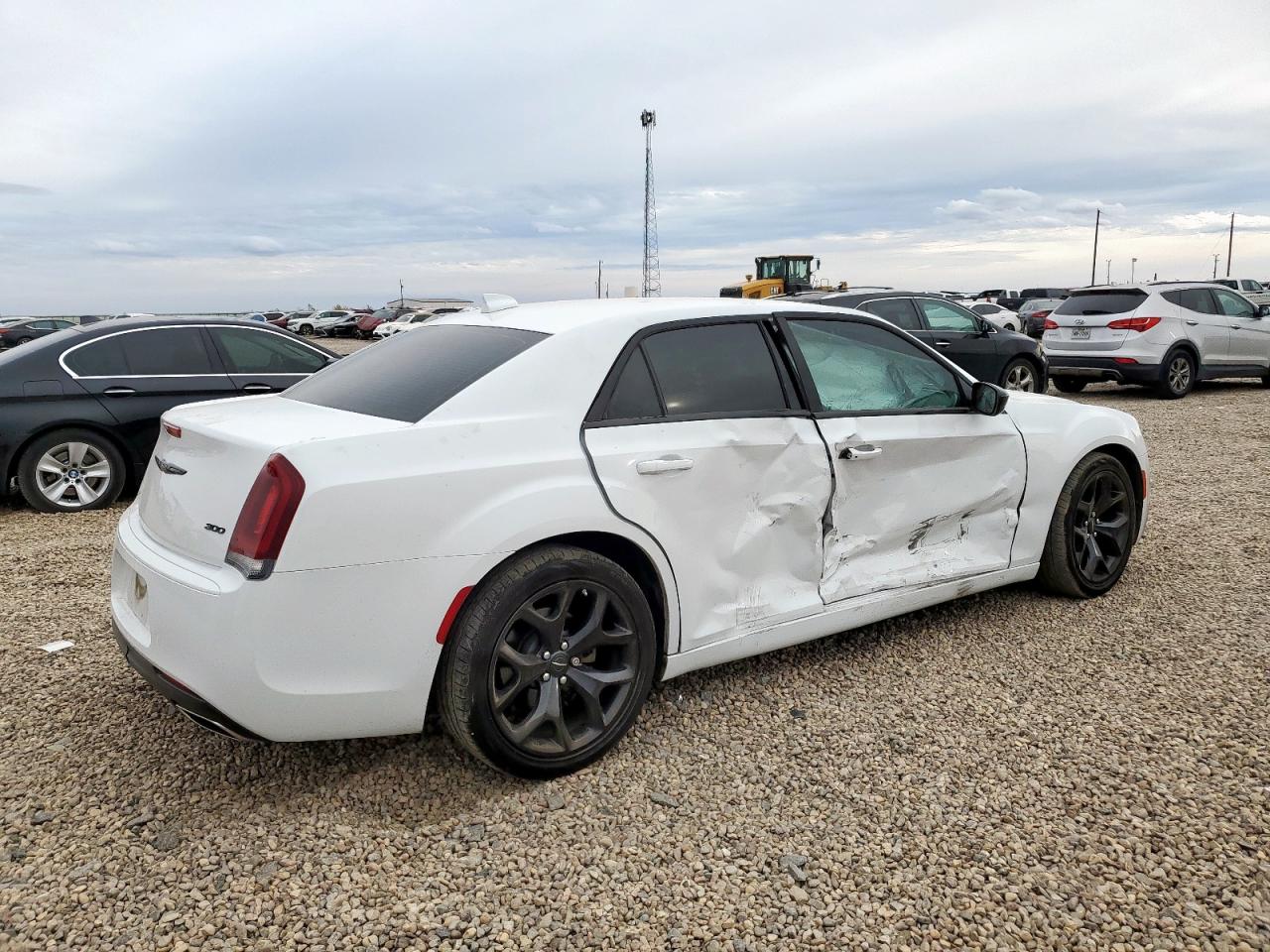 Lot #3315943081 2022 CHRYSLER 300 TOURIN