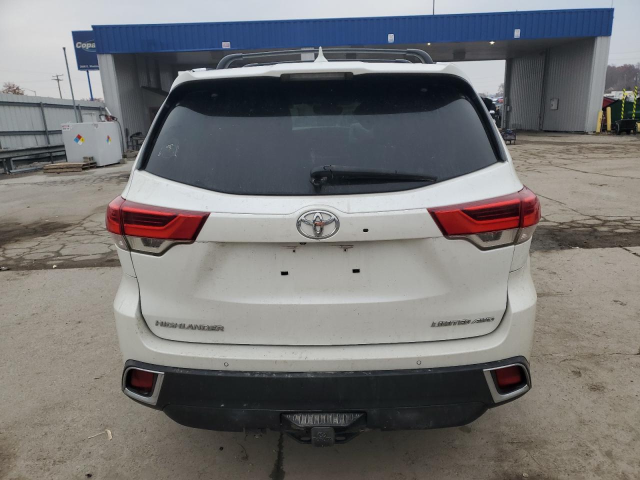 TOYOTA HIGHLANDER LIMITED