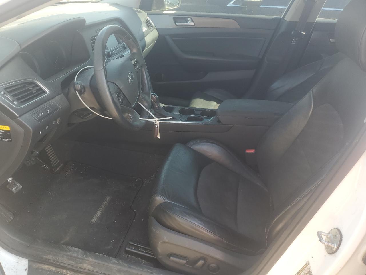 HYUNDAI SONATA SPORT