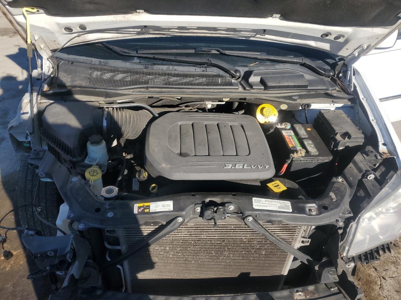 CHRYSLER TOWN & COUNTRY TOURING