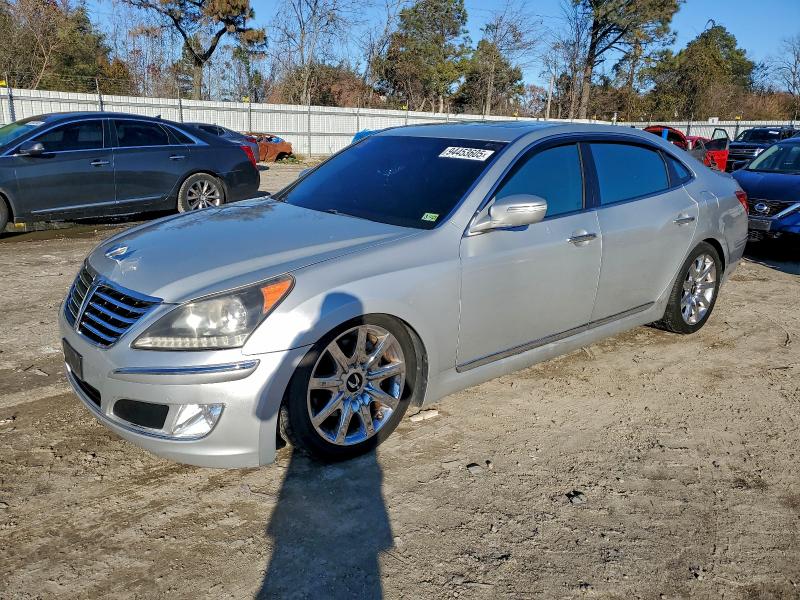 2011 HYUNDAI EQUUS SIGN #3303816457