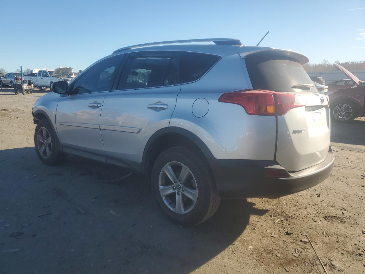 TOYOTA RAV4 XLE