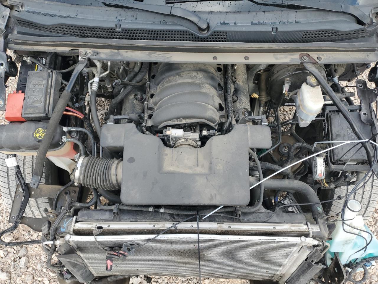 CHEVROLET TAHOE C1500 LT