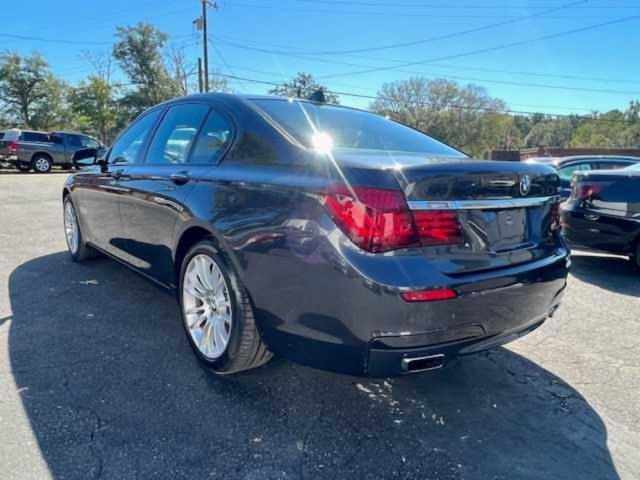 2013 BMW 750 I #3290284260